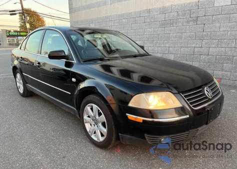 2003 Volkswagen Passat Gls z USA, uszkodzony, nr VIN WVWPD63B03P253883
